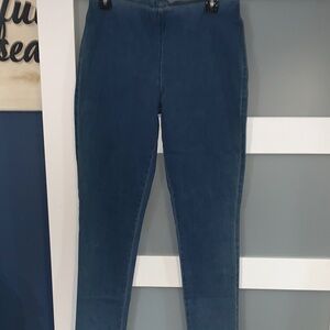 Classic Blue Skinny Jeans for Women